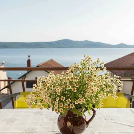 شقة Quaint In Sveti Petar Na Moru With Garden سفيتي بيتار