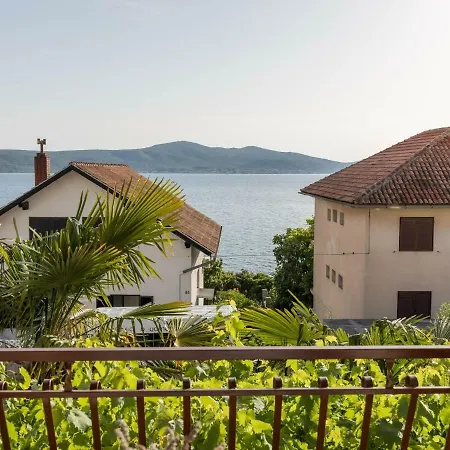 Quaint In Sveti Petar Na Moru With Garden 아파트