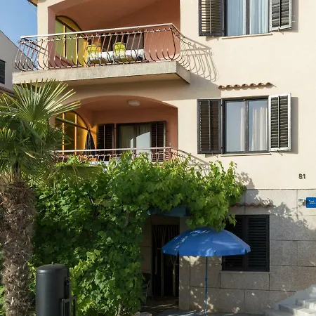 Quaint In Sveti Petar Na Moru With Garden